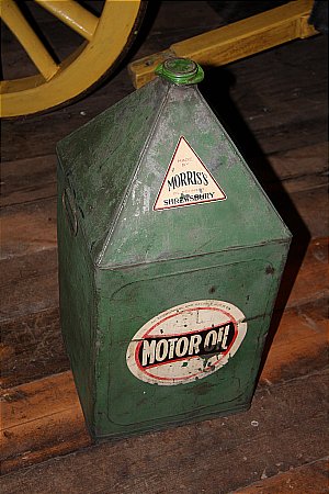 MORRIS TEN GALLON OIL CAN - click to enlarge