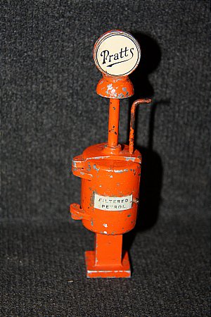 PRATTS MINATURE PETROL PUMP - click to enlarge