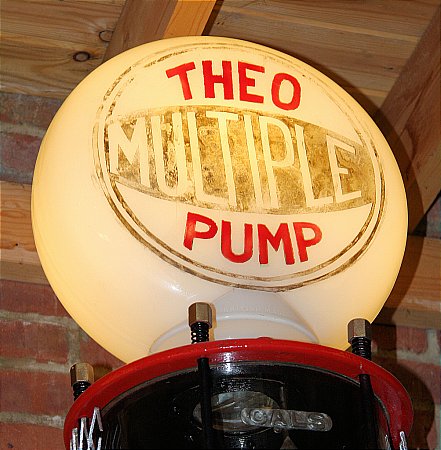 THEO MULTIPLE GLOBE - click to enlarge
