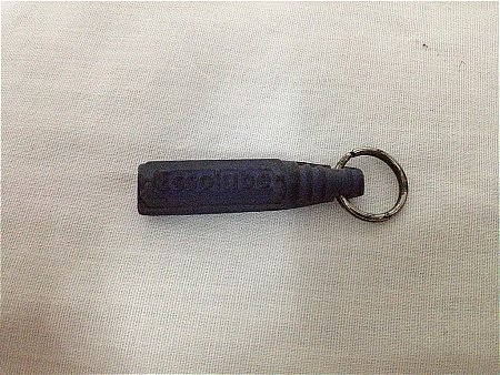 Esso motor oil bottle key ring - click to enlarge