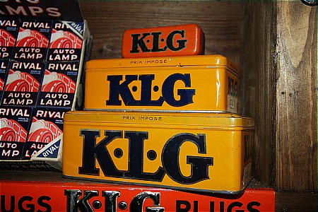 KLG SPARK PLUG TINS. - click to enlarge