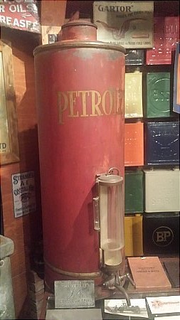 PETROL DISPENSER - click to enlarge