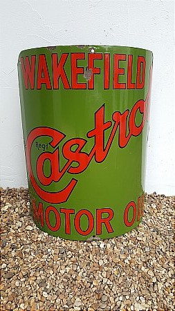 CASTROL OIL CABINET SIGN - click to enlarge