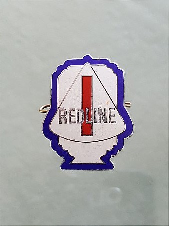 REDLINE ENAMEL CAP BADGE - click to enlarge