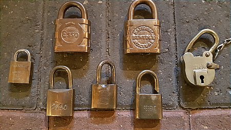 PUMP PADLOCKS BRANDED - click to enlarge