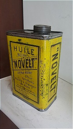 NOVELT OIL CAN - click to enlarge