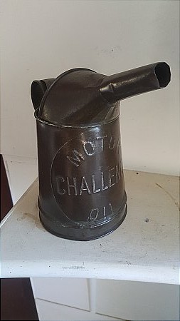 CHALLENGE OIL QUART POURER - click to enlarge