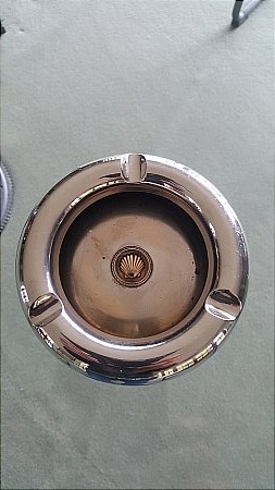 SHELL ASHTRAY - click to enlarge