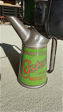 CASTROL QUART POURER - click to enlarge