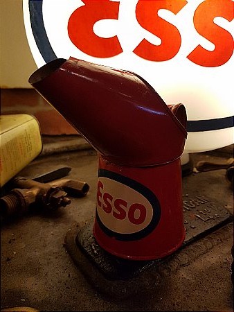 ESSO HALF PINT POURER - click to enlarge