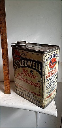 SPEEDWELL GALLON OIL CAN - click to enlarge