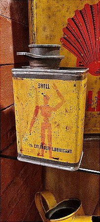 SHELL UPPER CYLINDER LUBRICANT - click to enlarge