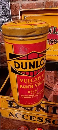 DUNLOP PATCH TIN - click to enlarge