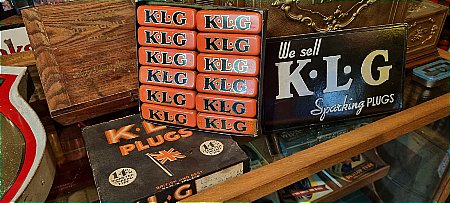 KLG BOXED PLUG SET - click to enlarge