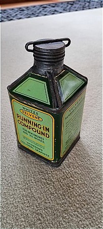 WHITES VELVENE PINT PYRAMID CAN - click to enlarge