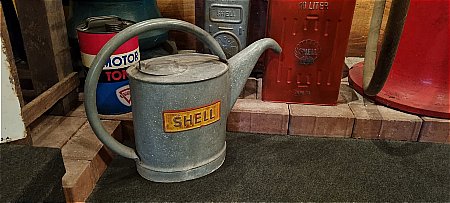 SHELL FORECOURT WATER CAN - click to enlarge