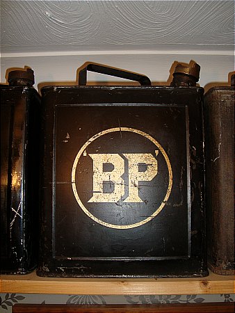 petrol can bp - click to enlarge