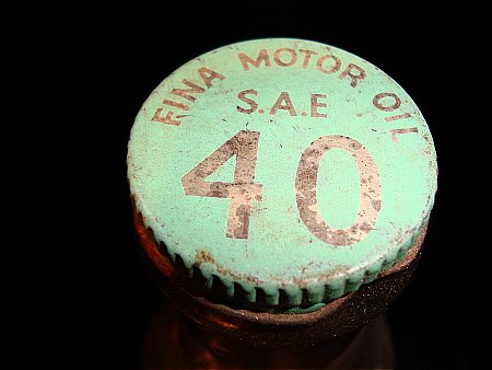 fina sae 40 bottle cap - click to enlarge